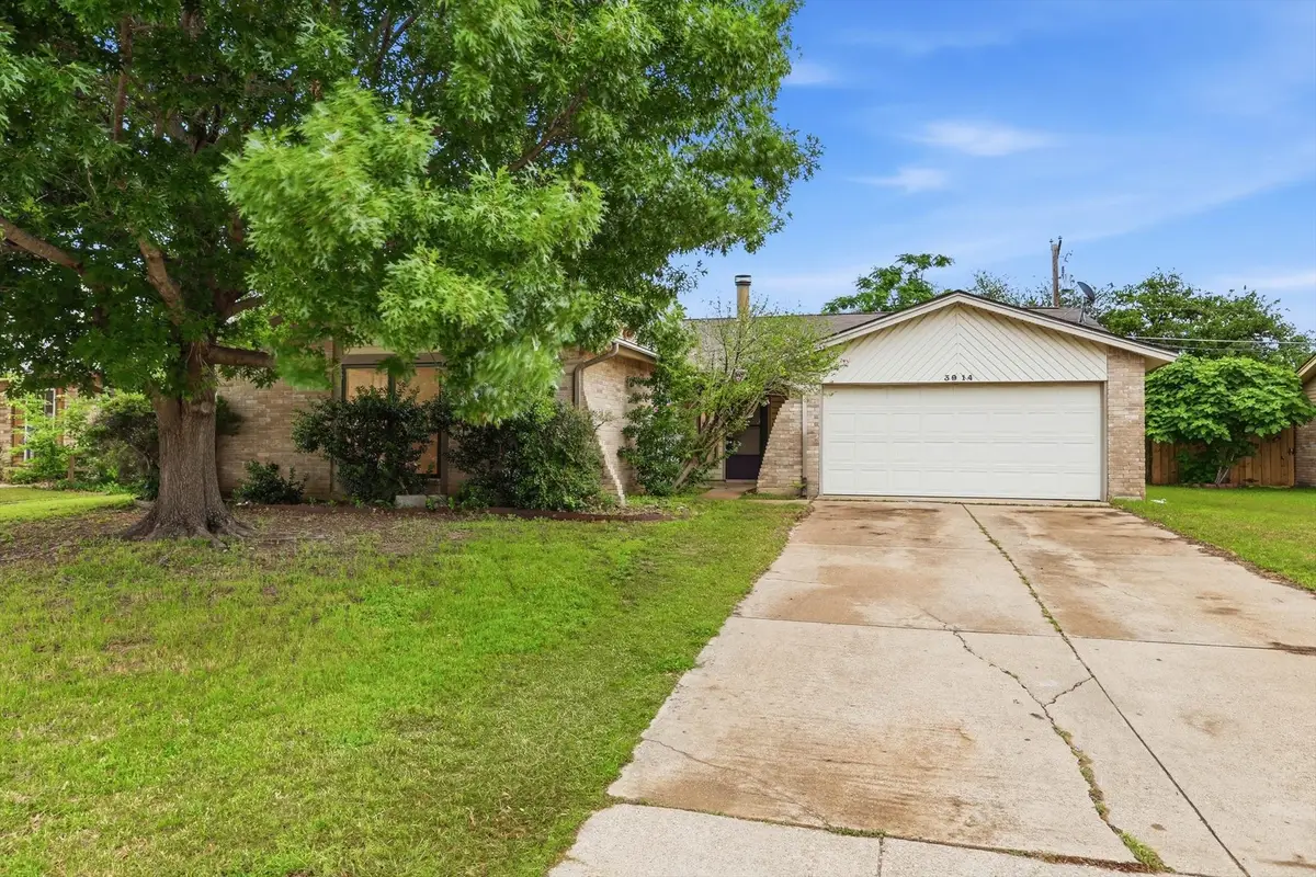 3914 Willowood Lane, Grand Prairie, TX 75052 - #1