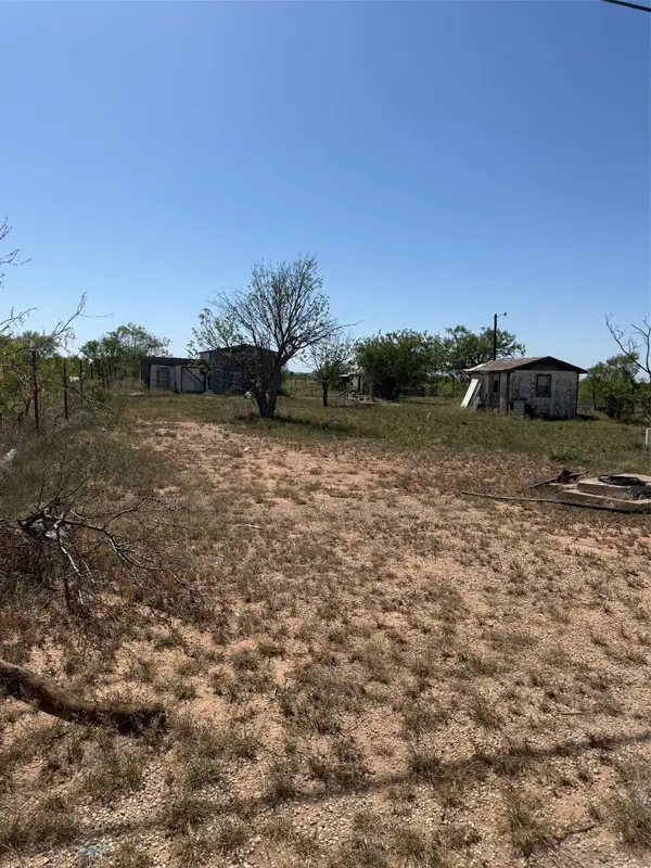 2367 Us Highway 277 N, Anson, TX 79501