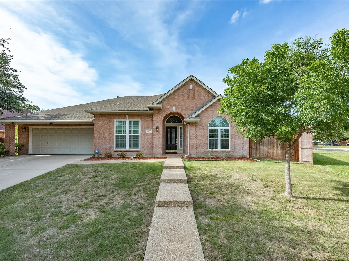 3529 Stone Creek Lane S, Fort Worth, TX 76137 - #1