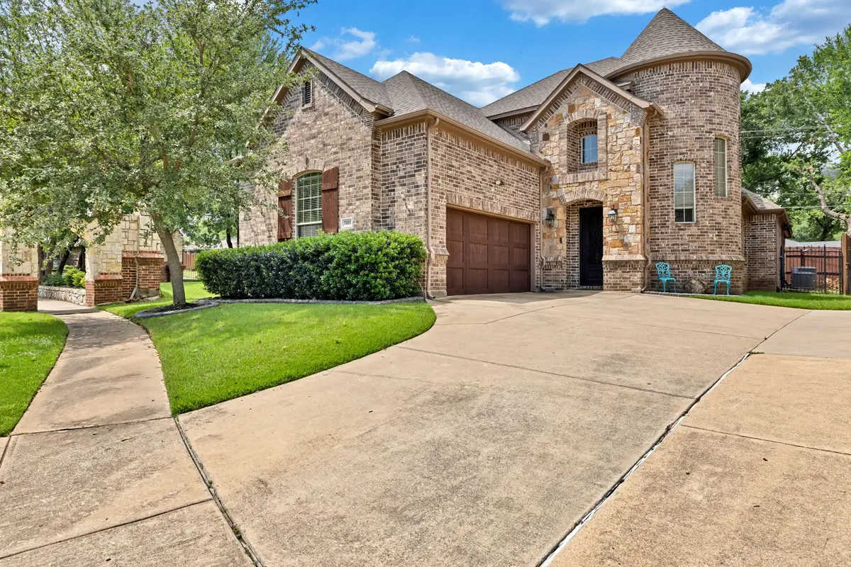 7401 Park Place Drive, North Richland Hills, TX 76182 - #1