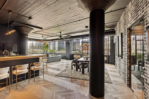 2220 Canton Street #401, Dallas, TX 75201