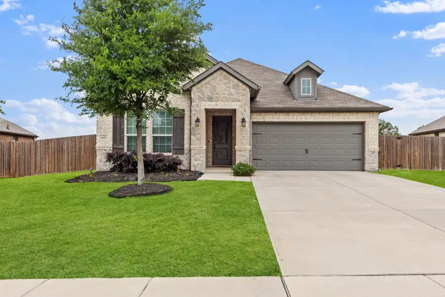 1620 Glade Meadows Drive, Burleson Joshua, TX 76058 - #2