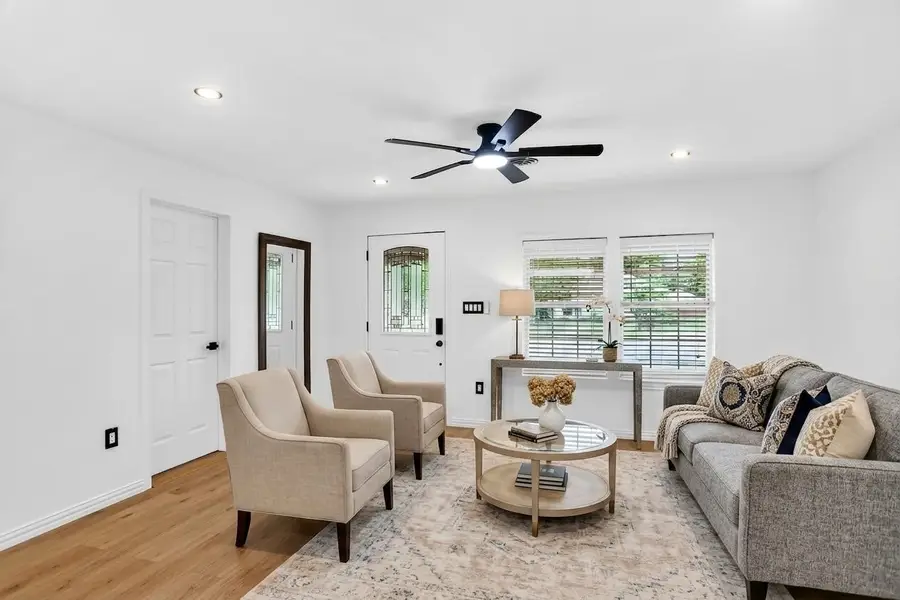 320 N 4th Street, Princeton, TX 75407 - #3