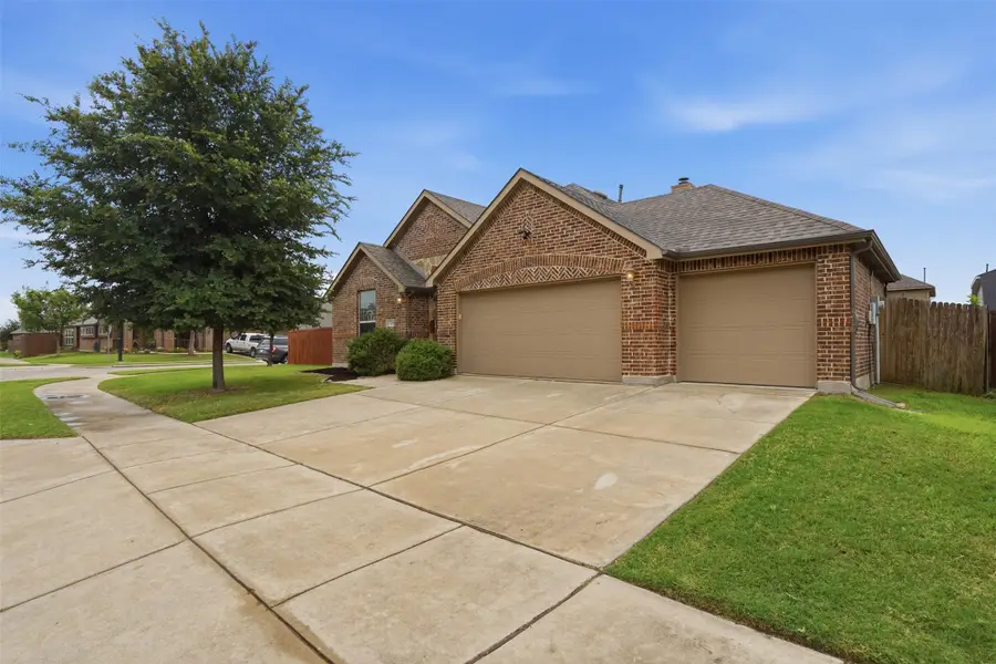 1724 Whistler Drive, Little Elm, TX 75068 - #2