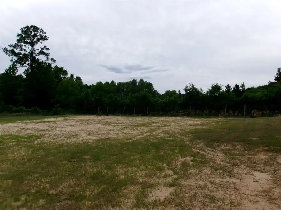 810 Williams Road, Converse, LA 71419 - #2