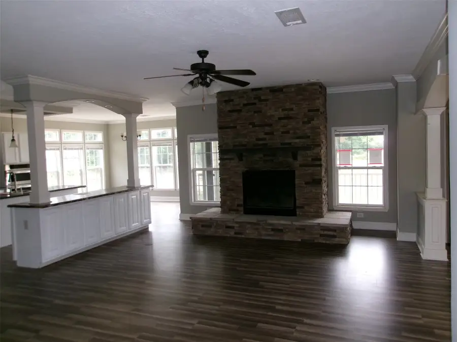 810 Williams Road, Converse, LA 71419 - #3
