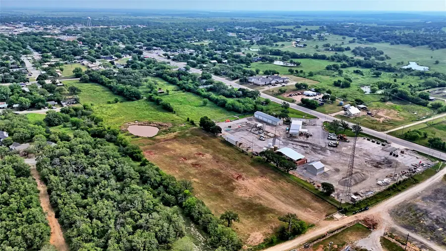 201 Croxton Street, Nocona, TX 76255 - #3
