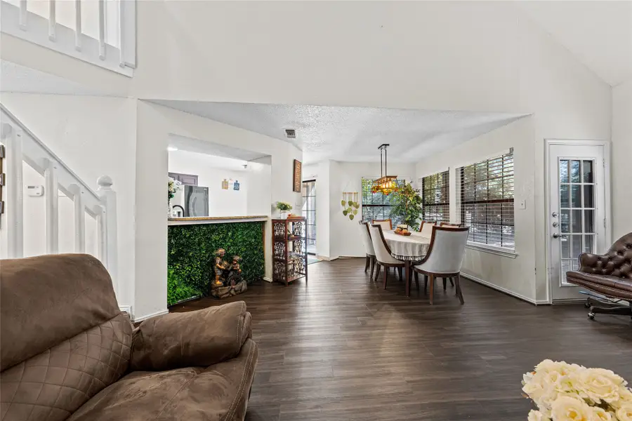 420 Santa Fe Trail #123, Irving, TX 75063 - #2