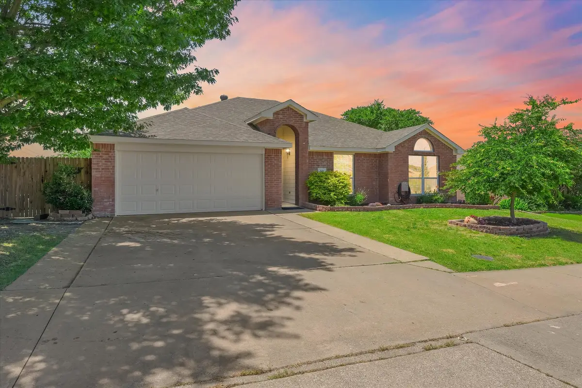 501 Meadowview Street, Farmersville, TX 75442 - #1