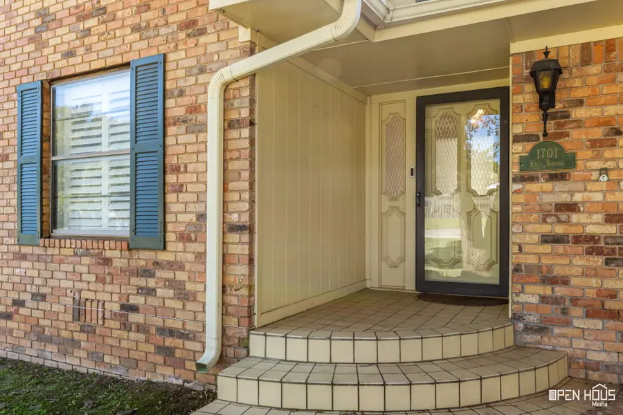 1701 E Spring Street, Henrietta, TX 76365 - #2