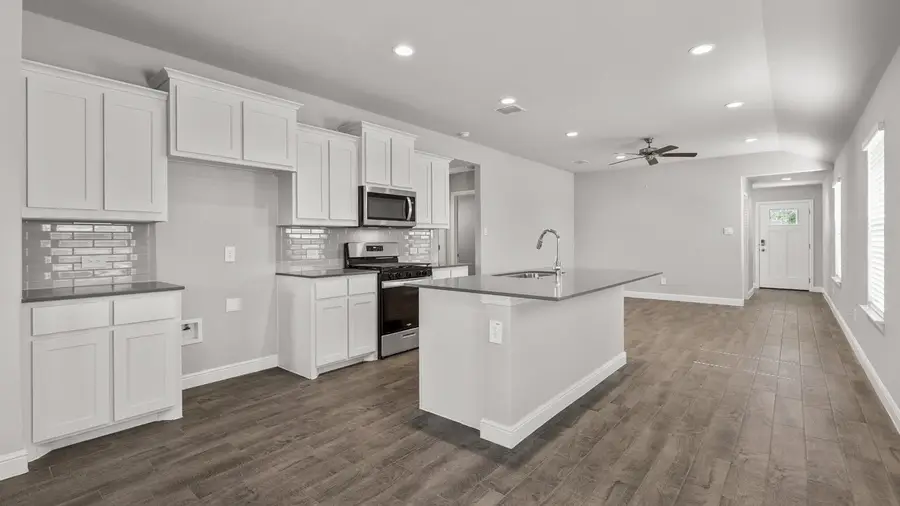 122 Davis Lane, Denton, TX 76259 - #2