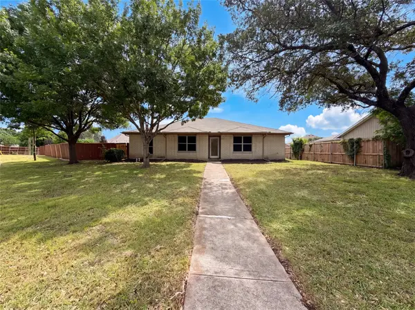 5410 Vagas Drive, Rowlett, TX 75088
