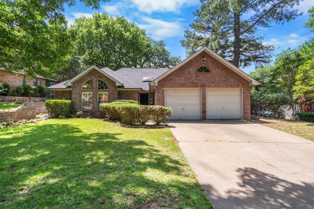 1213 Circle View Court, Grapevine, TX 76051 - #1
