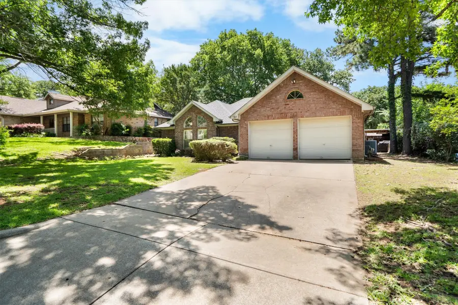 1213 Circle View Court, Grapevine, TX 76051 - #2