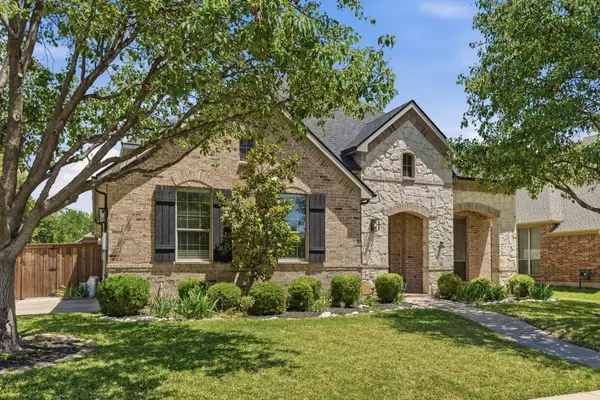 2437 Fawn Meadow Drive, Little Elm, TX 75068