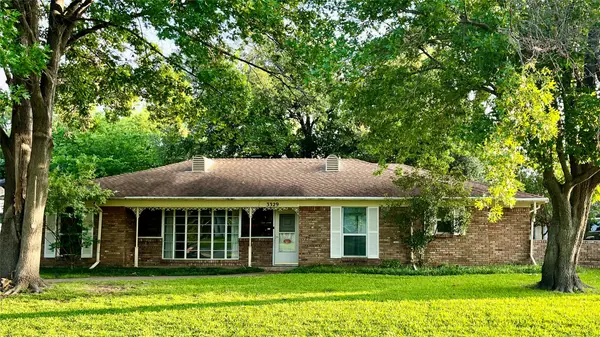 3329 Latham Drive, Dallas, TX 75229