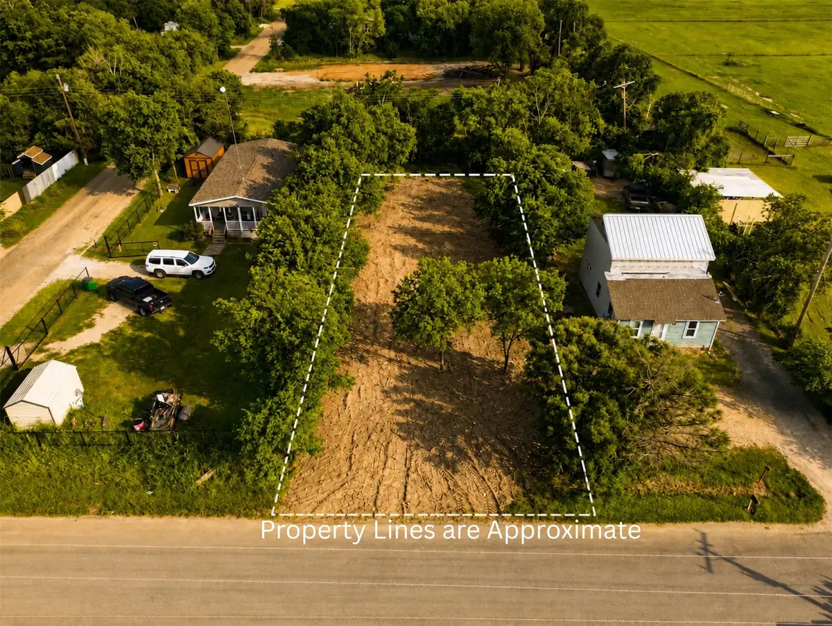 992 Lincoln City Road, Waco, TX 76705 - #1