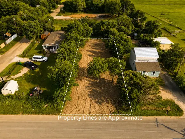 992 Lincoln City Road, Waco, TX 76705
