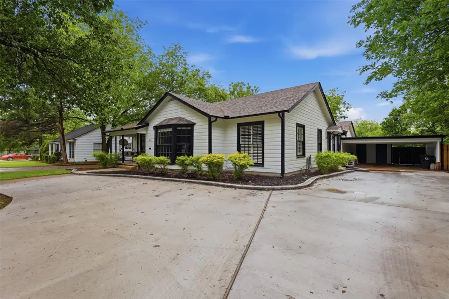 216 Sunset Drive, Cleburne, TX 76033 - #3