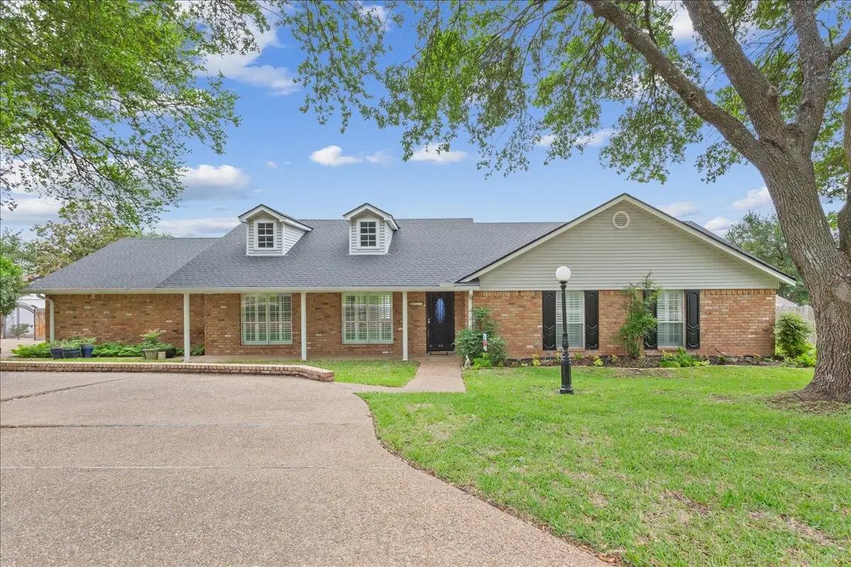 3501 Greenleaf Drive, Waco, TX 76710 - #1