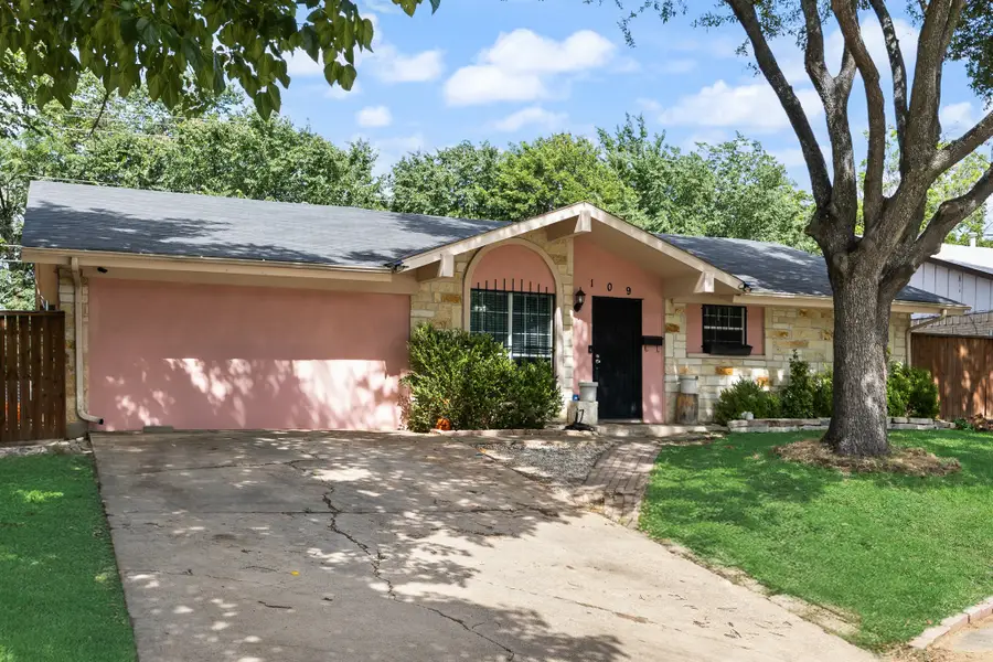 109 Ridgeway Circle, Lewisville, TX 75067 - #3