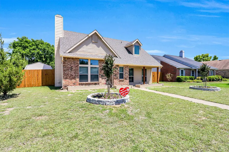 401 S Cannady Drive, Cedar Hill, TX 75104 - #2
