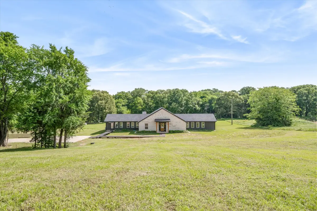 165 Vz County Road 1126, Fruitvale, TX 75127 - #1
