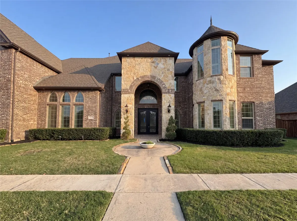 715 Simmons Road, Double Oak, TX 75077 - #1