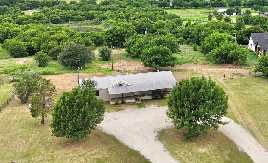 9721 Limestone Court, Joshua, TX 76058 - #2