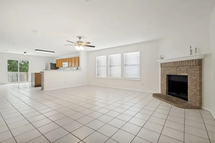 2208 Lookout Lane, Denton, TX 76207 - #2