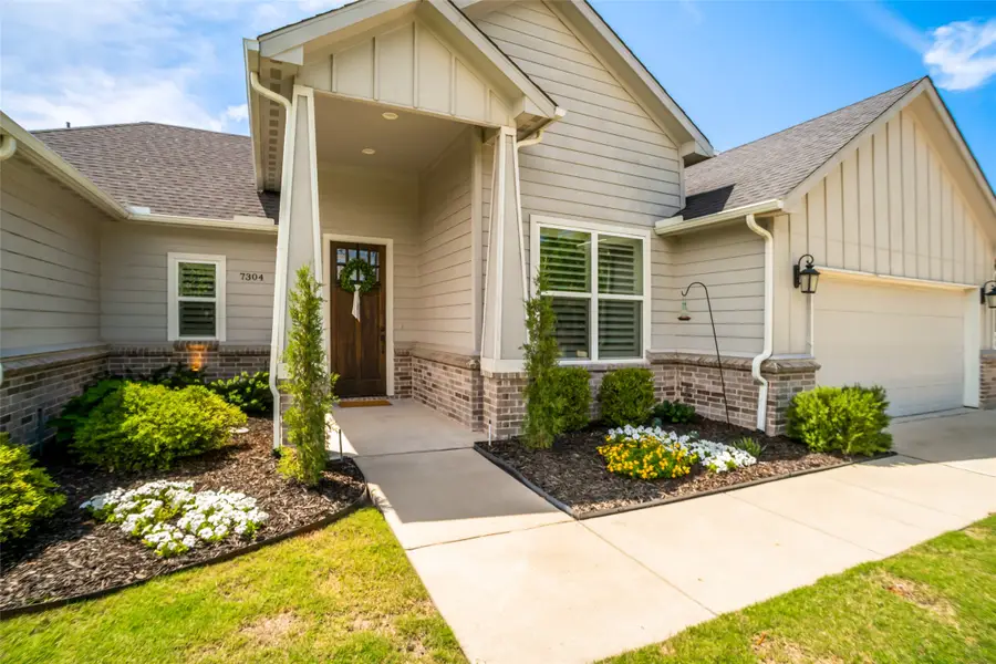 7304 Carol Drive, Greenville, TX 75402 - #3