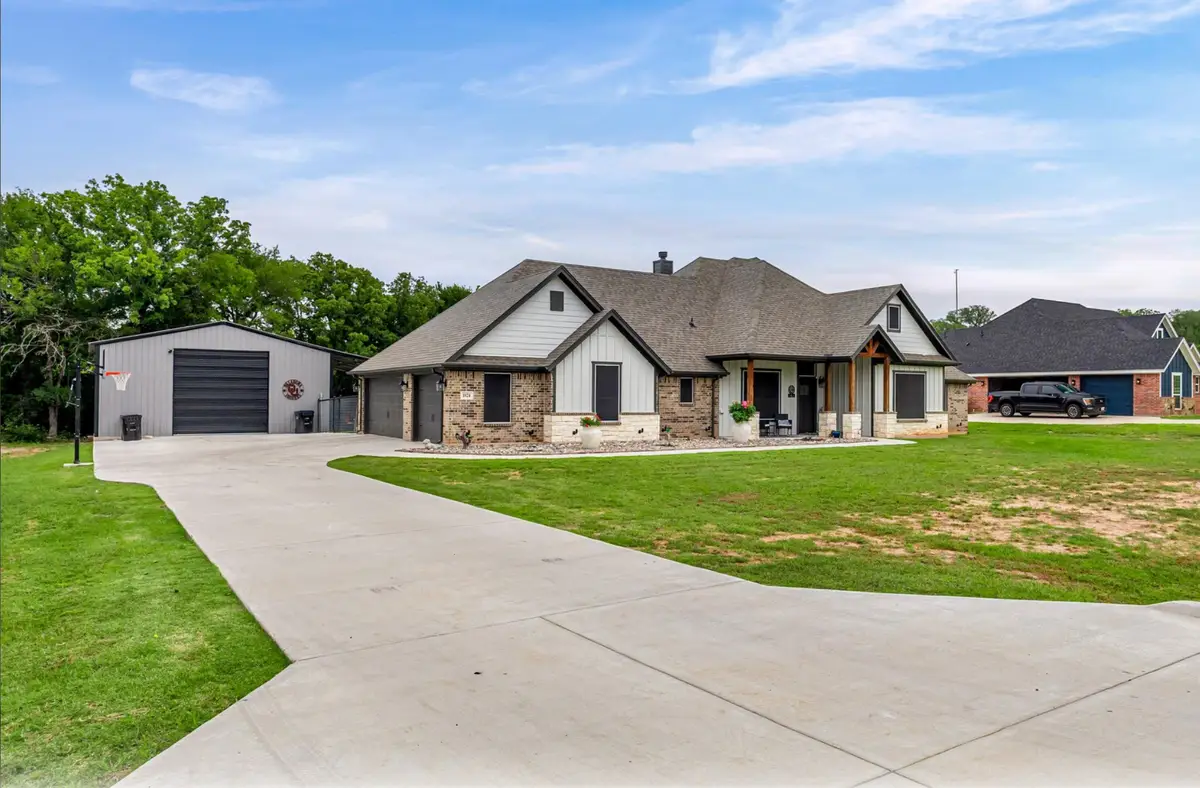1024 Knoxmiller Court, Weatherford, TX 76088 - #1