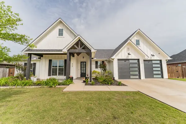 404 Stone Briar Drive N, Sulphur Springs, TX 75482