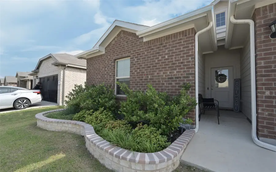 8621 Angel Gardens Drive, Fort Worth, TX 76179 - #2