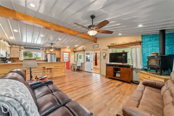 970 C R 256, Coleman, TX 76834