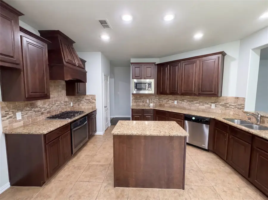 1501 Martin Creek Drive, Little Elm, TX 75068 - #2