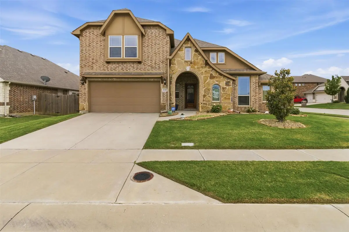 8100 Canyon Drive, Aubrey, TX 76227 - #1