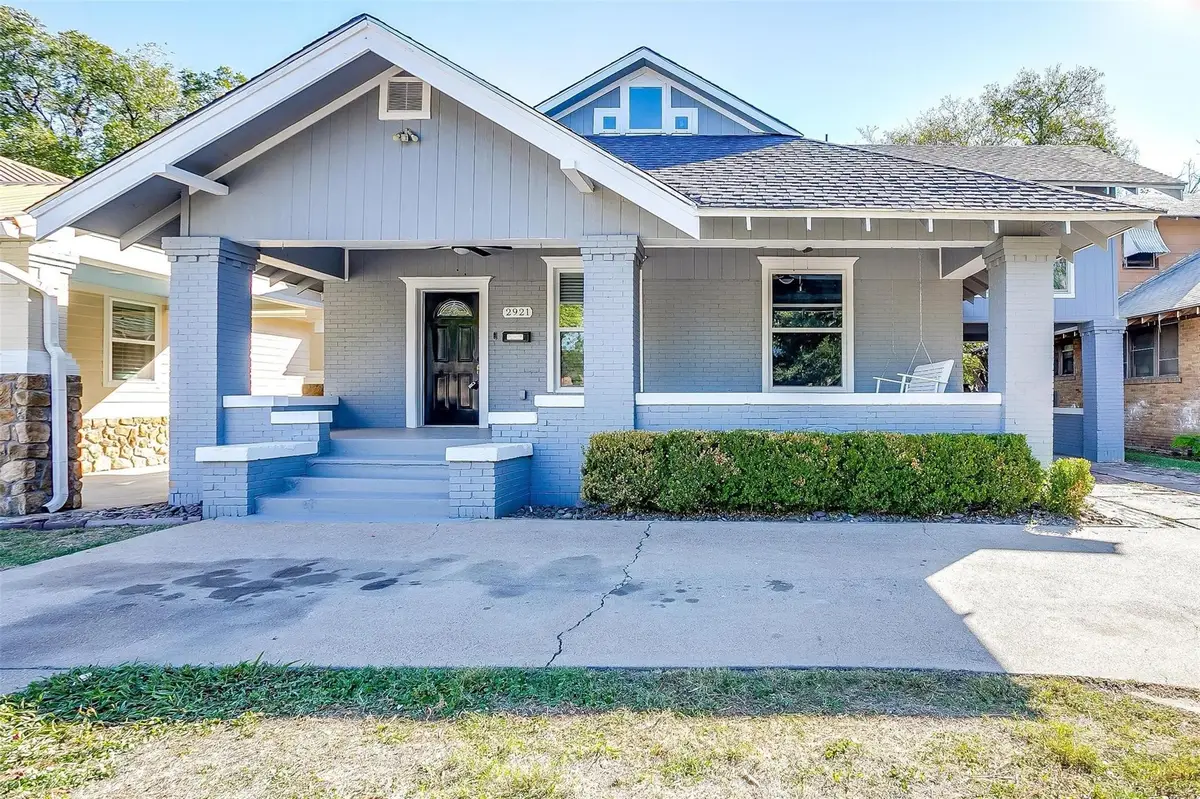 2921 S Jennings Avenue, Fort Worth, TX 76110 - #1