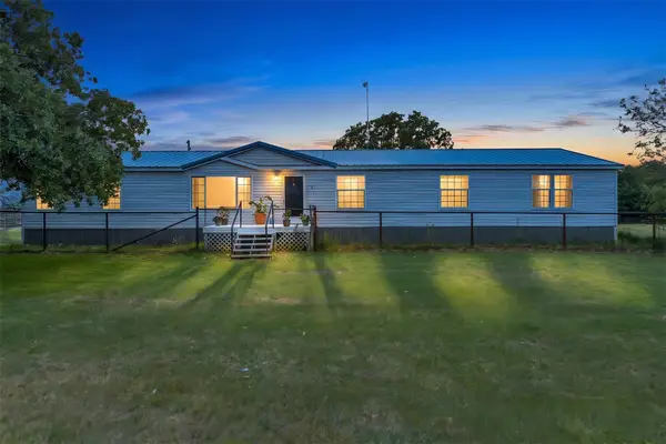 197 County Road 3382, Paradise, TX 76073