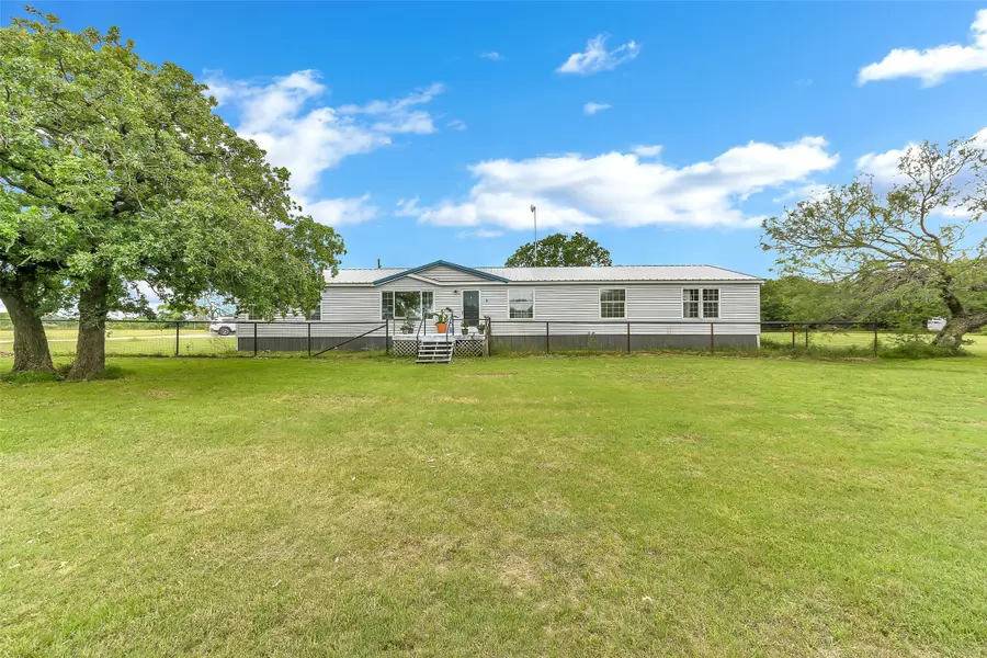 197 County Road 3382, Paradise, TX 76073 - #2