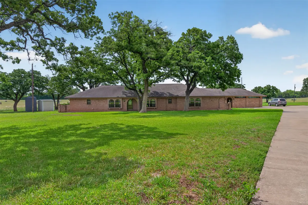 5309 Burleson Oaks Drive, Burleson, TX 76028 - #1