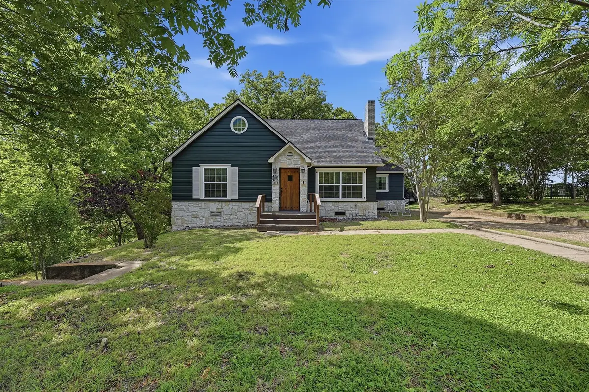 1630 W Crawford Street, Denison, TX 75020 - #1