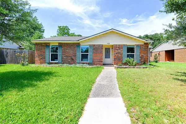 438 Woodhurst Drive, Coppell, TX 75019