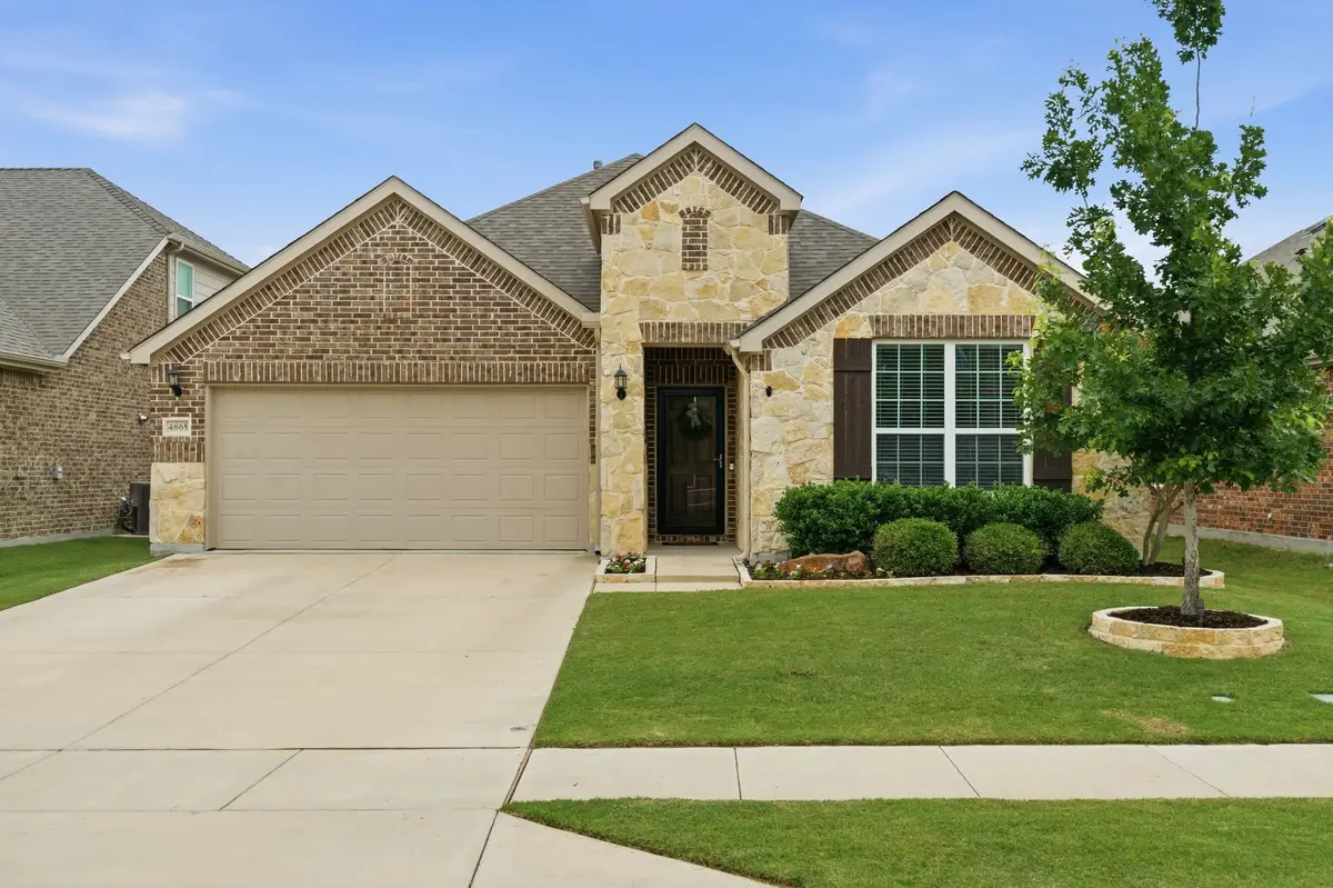 4865 Big Bear Circle, Fort Worth, TX 76244 - #1