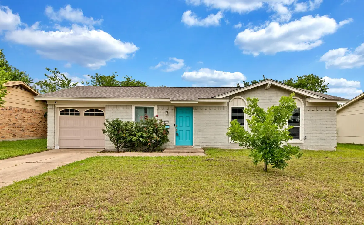 732 Hillside Drive, Burleson, TX 76028 - #1