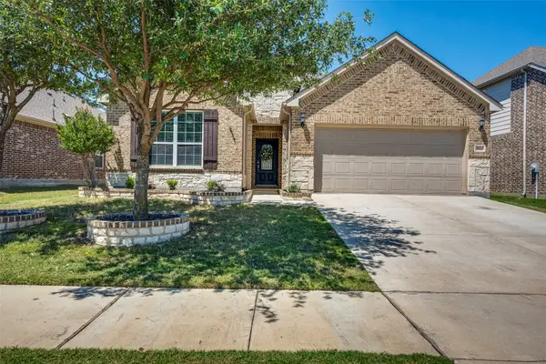 960 Pinnacle Ridge Road, Fort Worth, TX 76052
