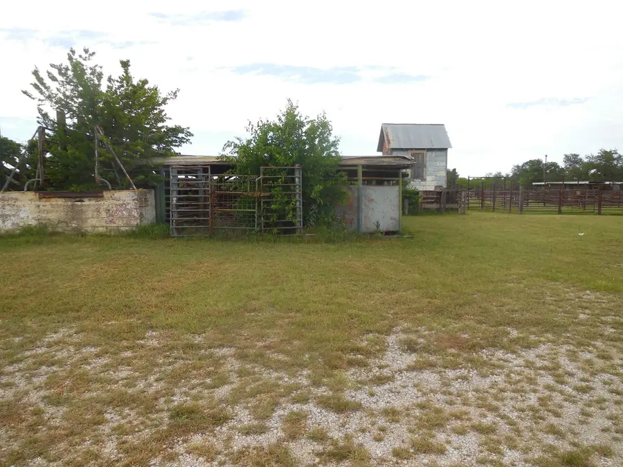 605 E Loop 254, Ranger, TX 76470 - #3