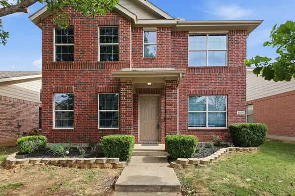 8905 Wayne Street, Cross Roads, TX 76227