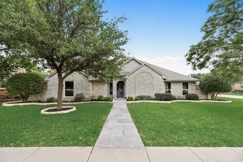 2100 Antibes Drive, Carrollton, TX 75006 - #1
