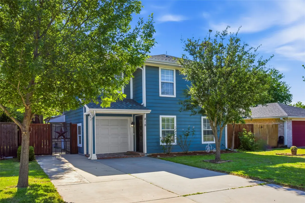 818 N Brents Avenue, Sherman, TX 75090 - #1